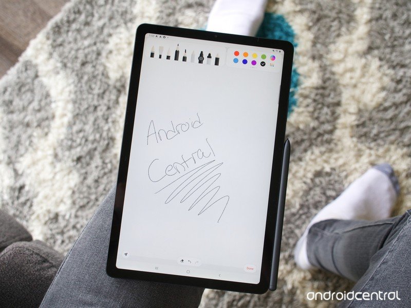 Take good notes, pass the class, and relax with these Android tablets